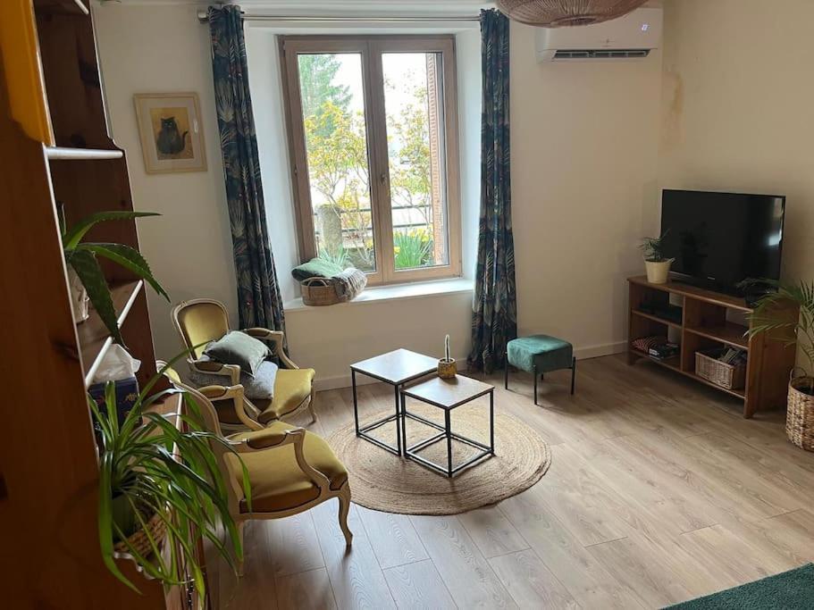 Appartement Cosy Au Calme Les Monts-Ronds Exterior photo